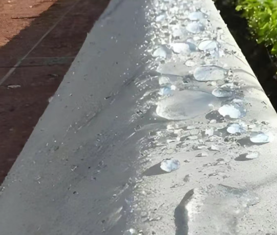 抱罗镇硅烷浸渍涂料在混凝土保护中的应用